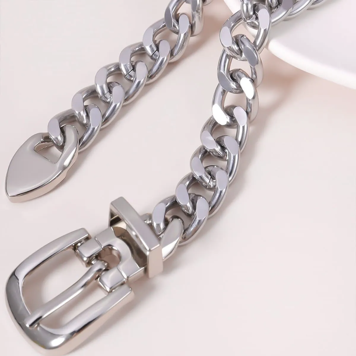 BerryBetty - Buckle solid waist chain