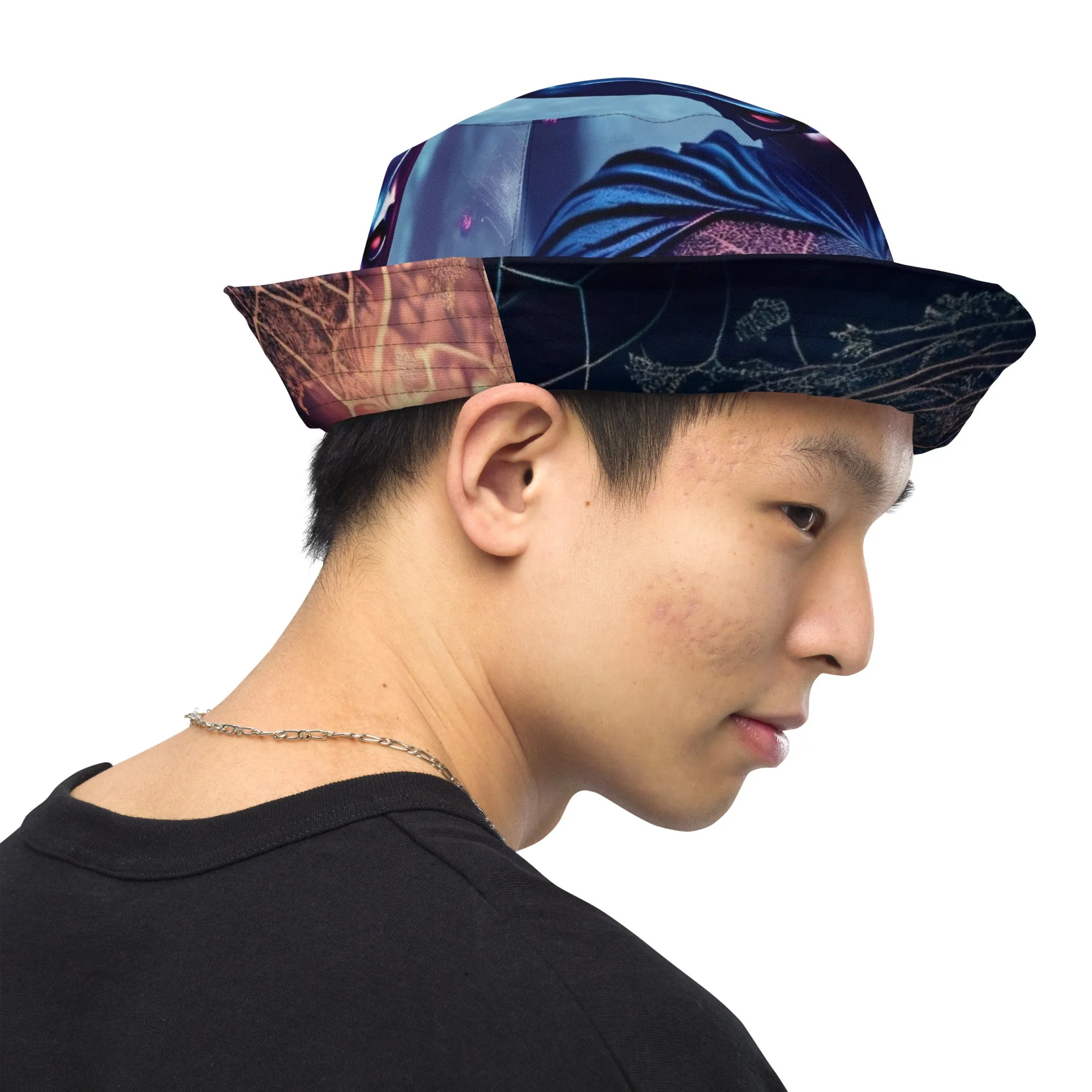 Reversible bucket hat